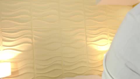 Miranda Larsson online show from June 3, 12:41 pm