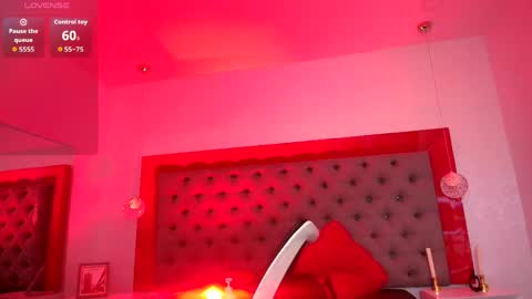 Miranda online show from April 24, 1:02 pm