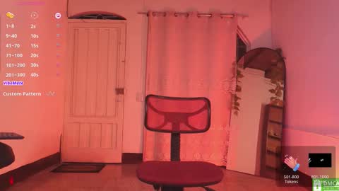 MIRANDA HERNANDEZ online show from March 30, 5:51 am