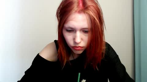 misaki_chan_ online show from April 12, 8:29 am