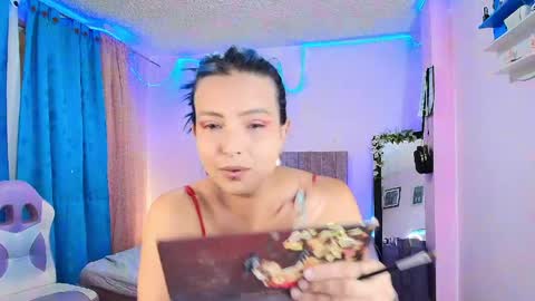 misofialeal online show from April 14, 6:55 pm