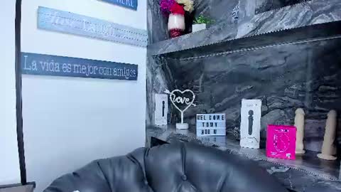 Allison online show from June 30, 11:09 am