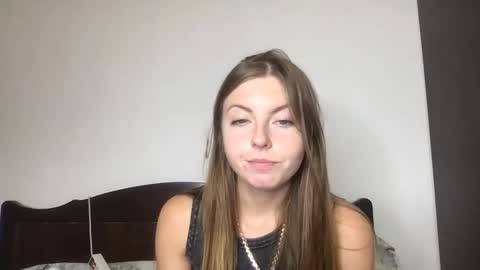 miss angel  online show from September 19, 7:28 pm