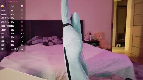 Anna online show from October 2, 5:23 pm