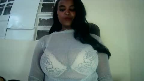 spicey online show from April 13, 11:47 am