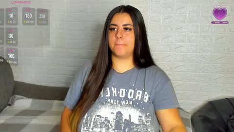 Ana online show from December 3, 10:12 am