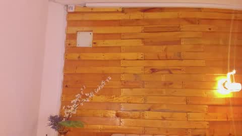 Camila online show from November 20, 12:04 pm