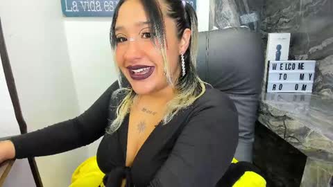 Danika online show from May 4, 11:06 am