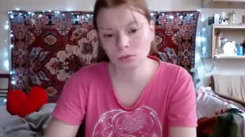 Elis online show from March 12, 11:31 am