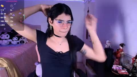 Asami  online show from April 13, 8:40 am