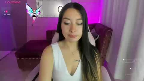 Snapshot of miss_isabella_m chatting on September 23, 1:38 pm Isabella online show from September 23, 1:38 pm