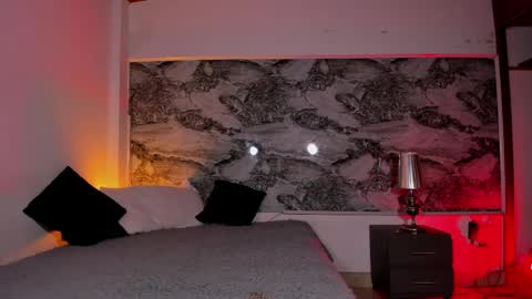 miss_khalifadoll online show from April 6, 4:46 am