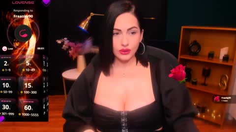 Miss LeiaHolt online show from December 14, 5:29 am