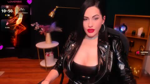 Miss LeiaHolt online show from December 12, 7:26 pm