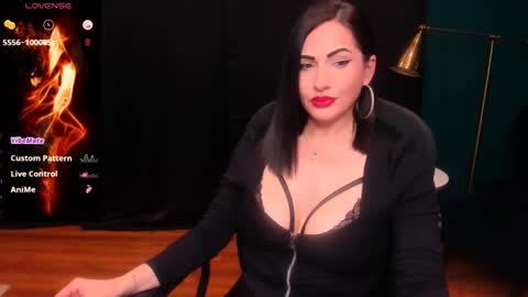 Miss LeiaHolt online show from February 22, 8:20 pm