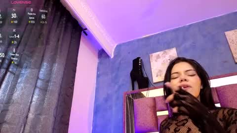 miss_merly online show from April 9, 12:44 pm