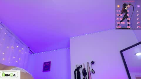    100 thumbs up online show from April 10, 1:16 pm