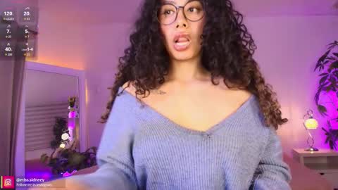 Amy Olivera online show from November 6, 1:14 pm