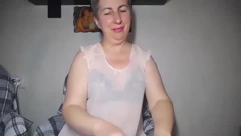 Snapshot of miss_tasha_kom chatting on September 10, 8:37 am miss_tasha_kom online show from September 10, 8:37 am