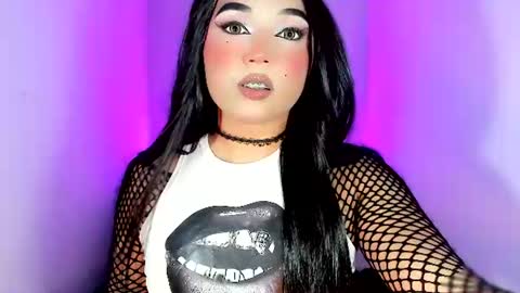 miss_zz online show from August 7, 11:03 pm