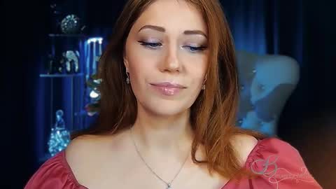 The divine Beverly online show from April 13, 1:48 pm