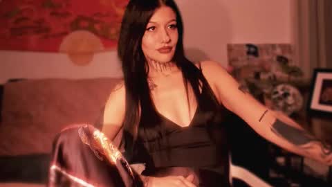 The Empress online show from October 26, 8:41 pm