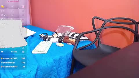 Miss Evelyn  online show from February 13, 3:29 am