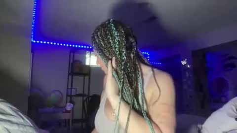 Miss. CogacWoods online show from October 6, 3:08 pm