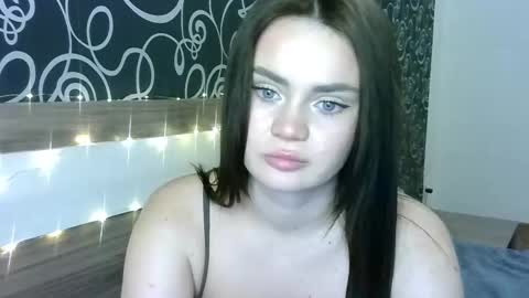 Eva online show from November 3, 10:00 pm