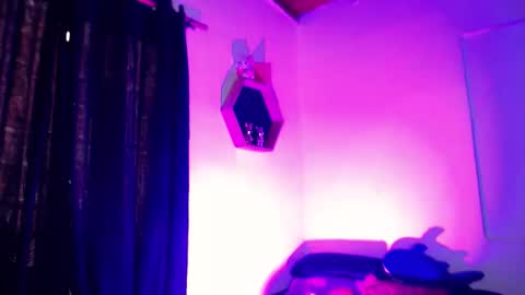 Fer online show from March 16, 6:34 pm