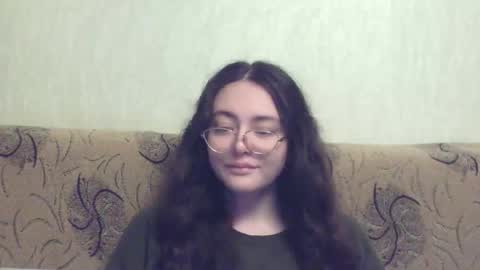 Snapshot of missis_mona chatting on October 8, 7:09 pm missis mona online show from October 8, 7:09 pm