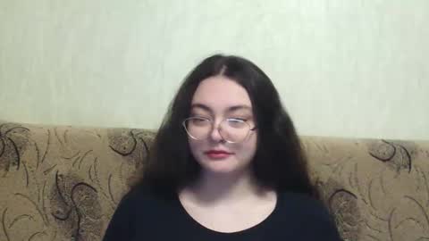 Snapshot of missis_mona chatting on October 28, 7:31 am missis mona online show from October 28, 7:31 am