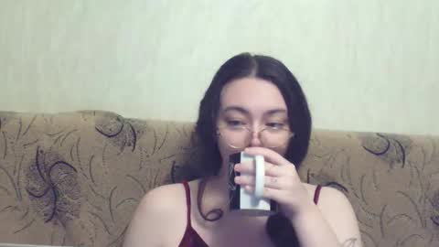 Snapshot of missis_mona chatting on October 15, 8:42 pm missis mona online show from October 15, 8:42 pm