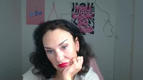 Christina online show from February 25, 12:09 pm