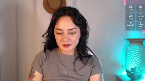 missmariana_ online show from April 24, 11:51 pm