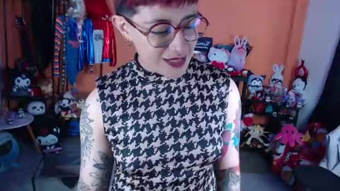 Miss Mia online show from May 12, 4:16 pm