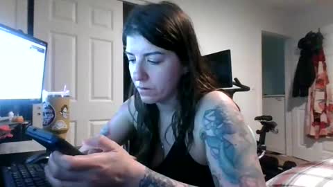 MissMona online show from April 4, 7:54 pm