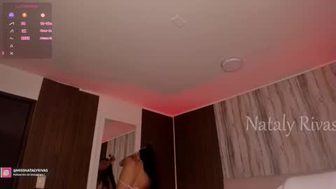 Nataly Rivas online show from November 4, 9:49 pm