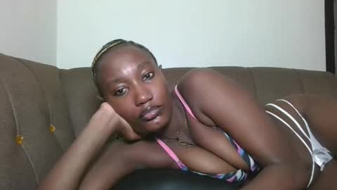 pretty gal online show from September 21, 5:28 pm