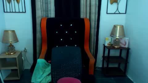 Allisondont forget follow me online show from December 28, 9:09 am