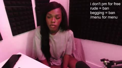 lauren online show from April 23, 12:07 am