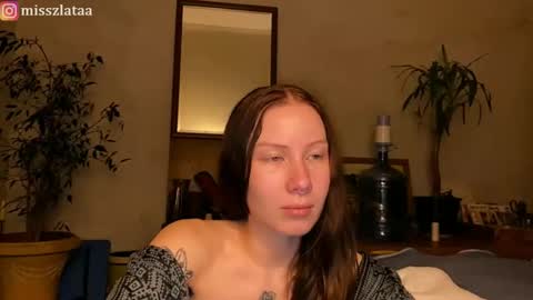 Zlata online show from November 18, 6:33 pm