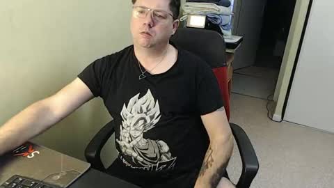 mistercoeur online show from February 8, 8:20 am