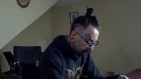     online show from December 2, 5:00 pm