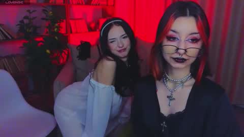 Marcelline online show from February 28, 10:41 am