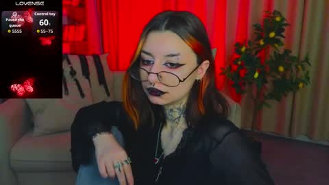 Marcelline online show from April 22, 2:52 am