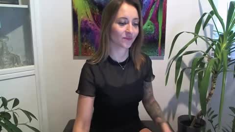 Snapshot of mistress_kasandrra chatting on January 9, 11:36 am Mistress Cassie - Cash online show from January 9, 11:36 am