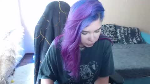 Miss Bailey online show from July 6, 9:28 am