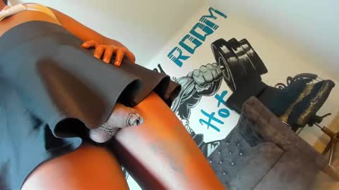 NAHOMY  online show from November 22, 11:52 am