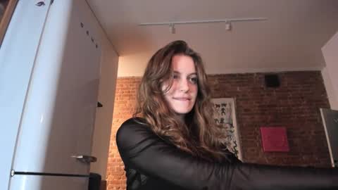 mistresselizy online show from December 16, 9:10 pm